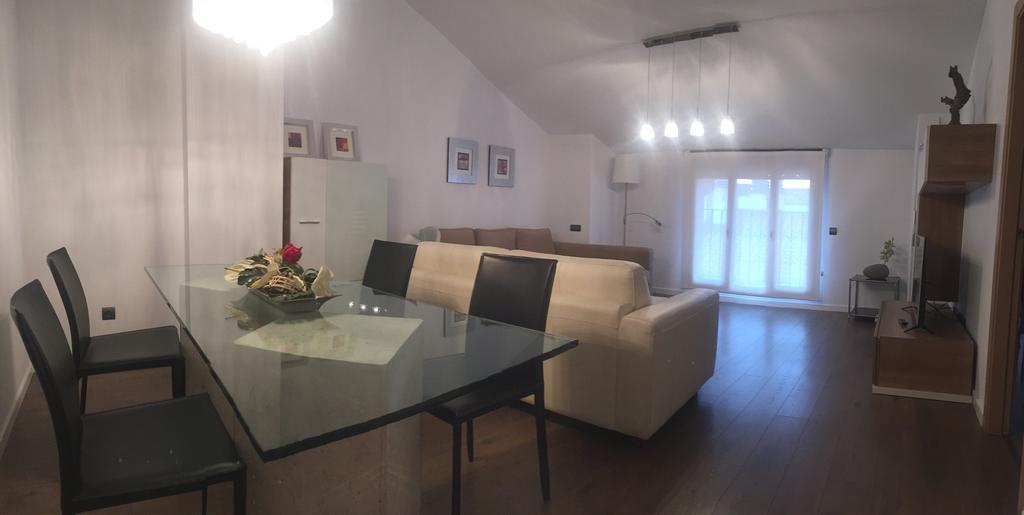 Apartamentos Turisticos Torico Amantes Теруел Екстериор снимка